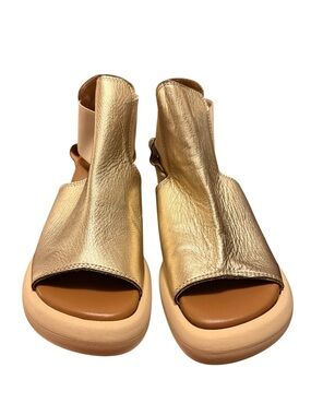 Ethem Delt Women’s Leather Gold Lagenlook Leather Open-Toe Platform Sandals Sz 9